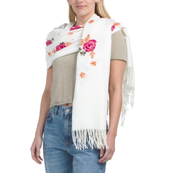 JESSICA MCCLINTOCK Ivory Embroidered Shawl With Fringe - Picture 1 of 2